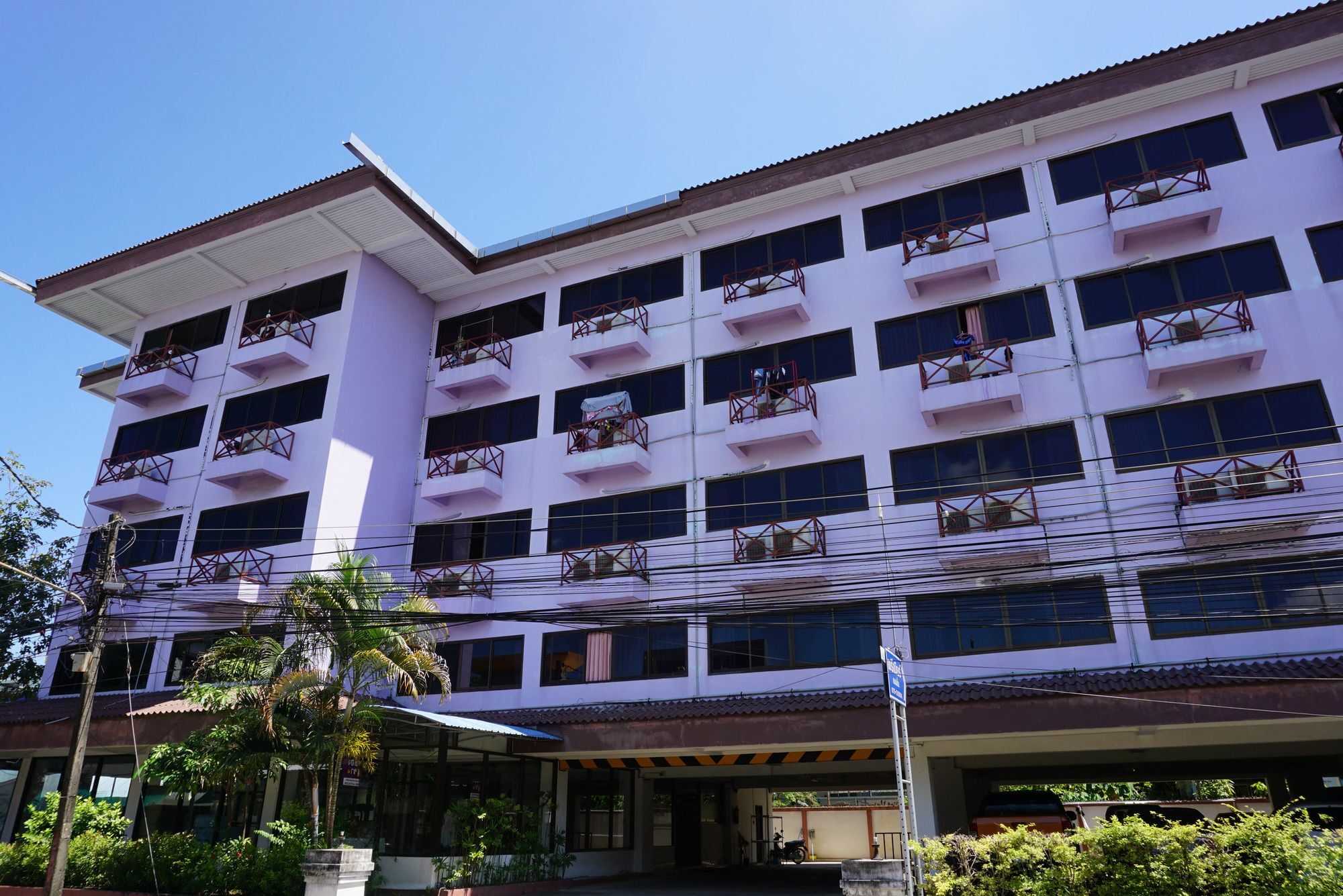 Premier Hotel Nakhon Si Thammarat Exterior photo